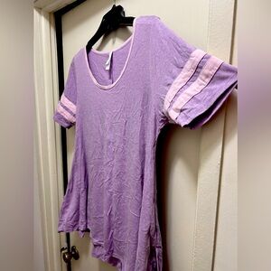 M LuLaRoe pastel purple/pink athletic style shirt